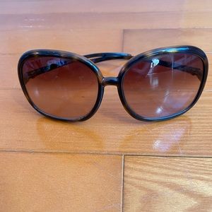 Tortoise Burberry sunglasses